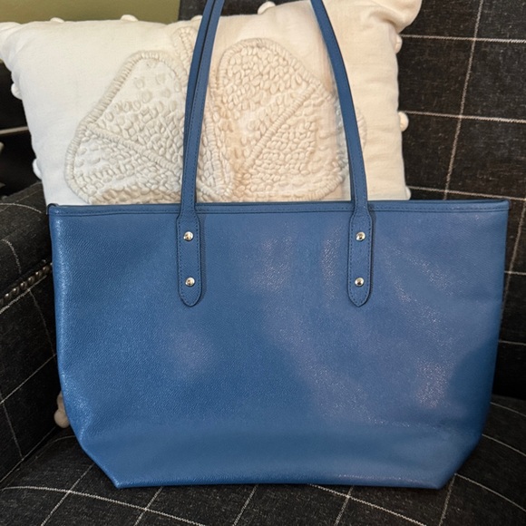 Coach Azure Blue Leather Tote - Picture 10 of 10